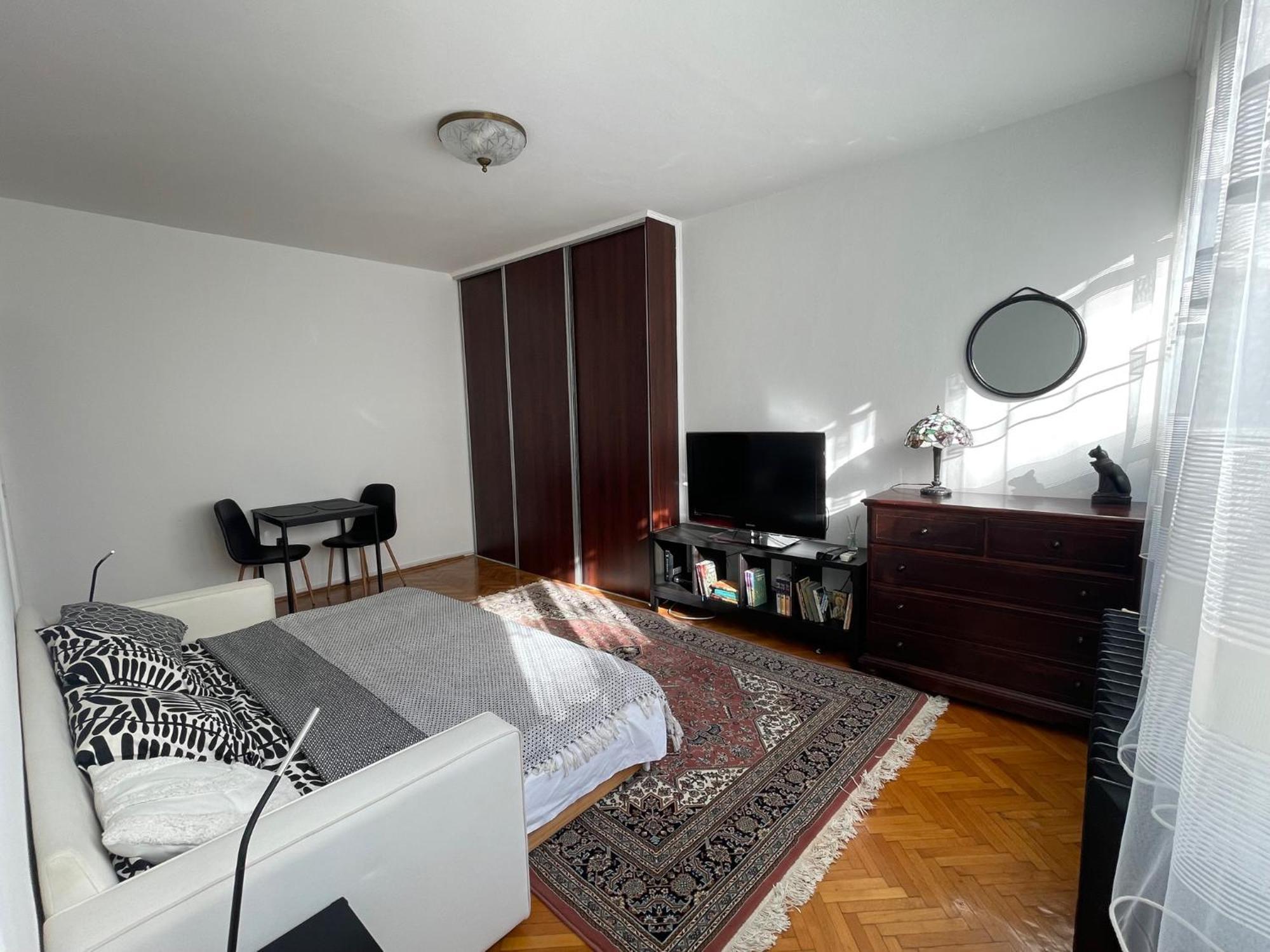 Apartment Mirochka Belgrado Buitenkant foto