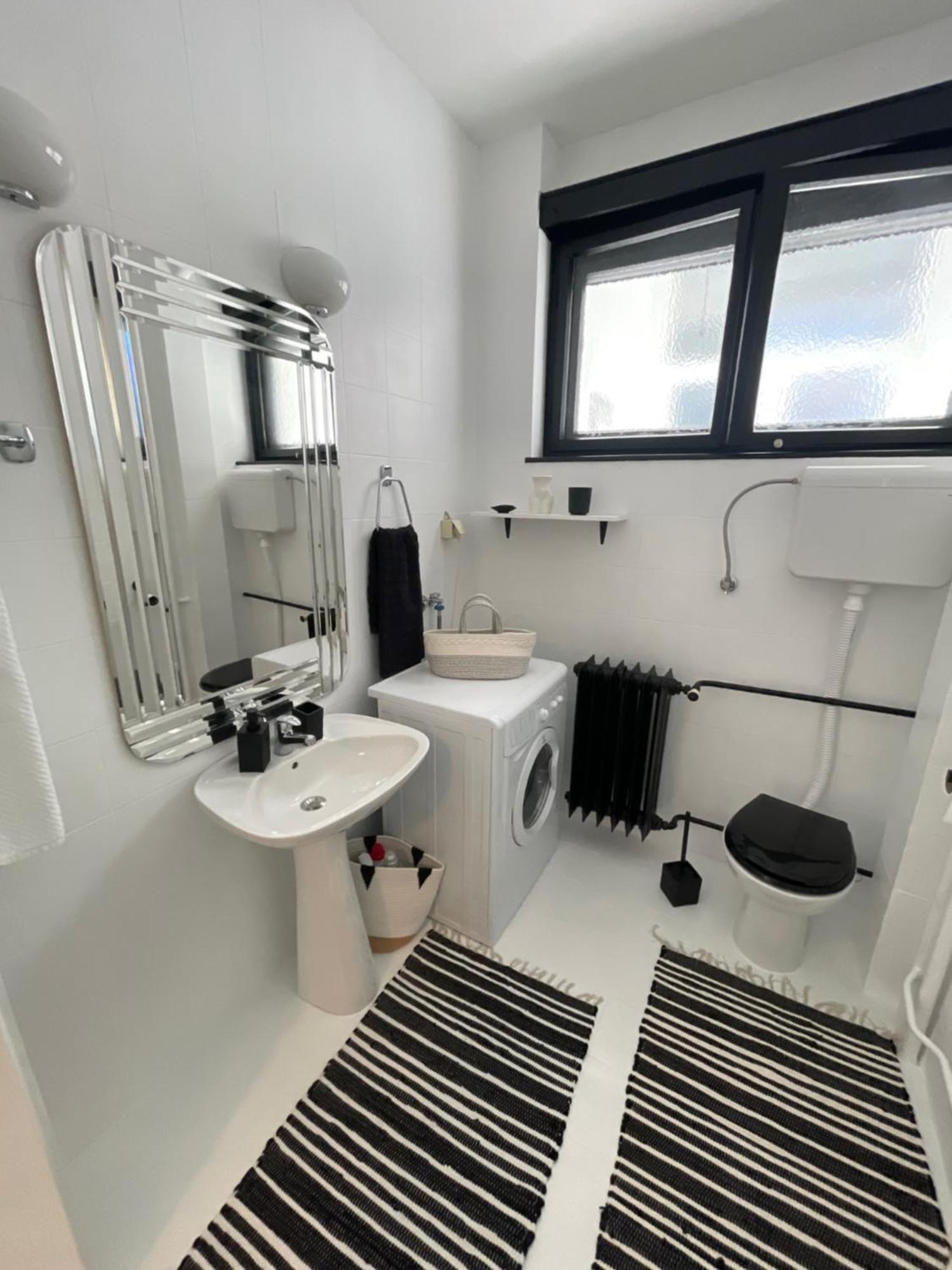 Apartment Mirochka Belgrado Buitenkant foto